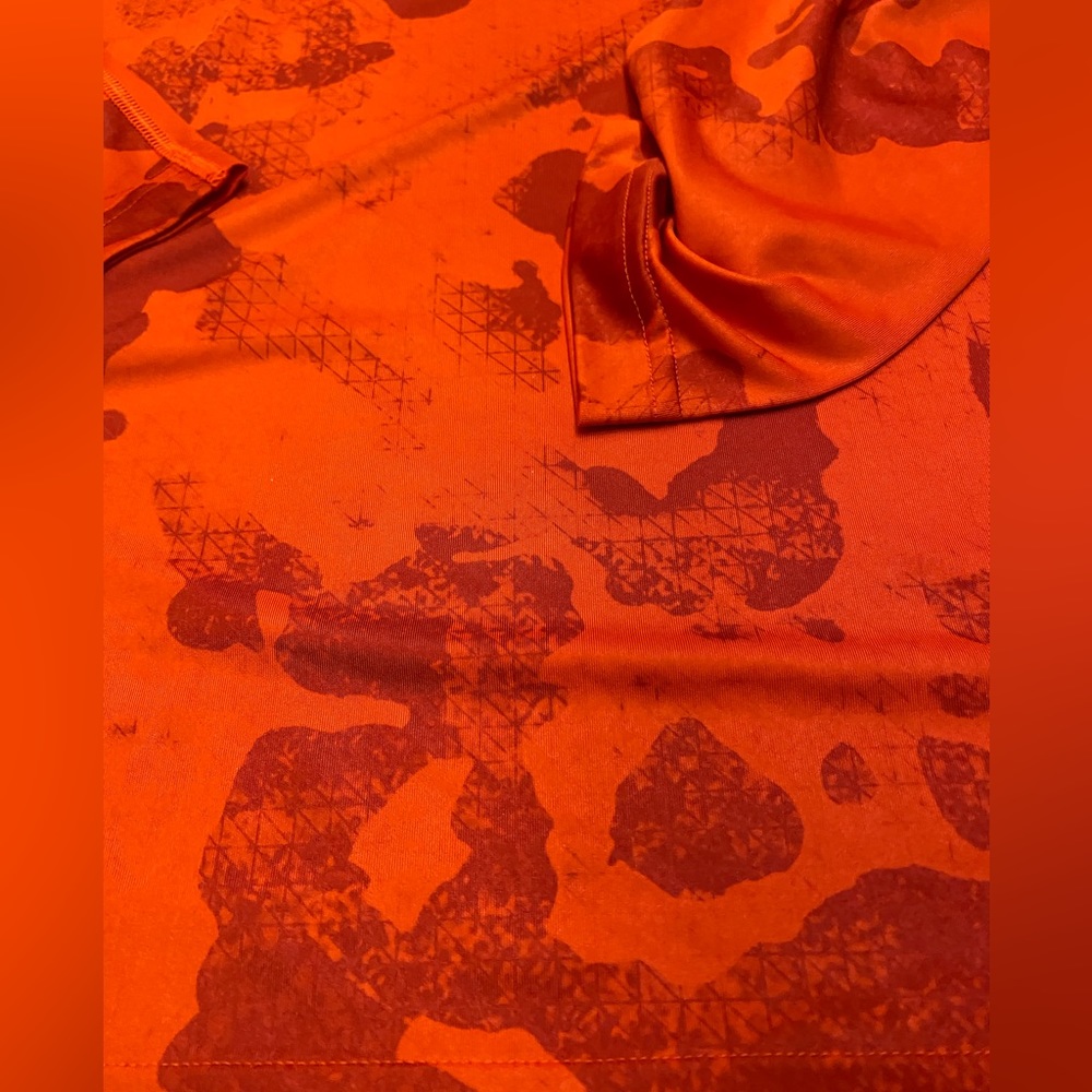 Nwot under amour shirt